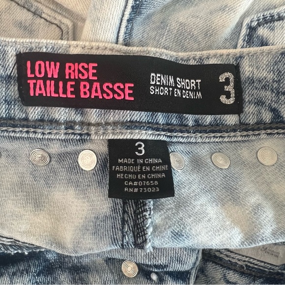 Denim Short Low Rise Shorts - Picture 4 of 8